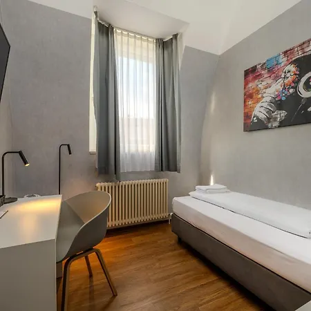 Mk Hotel