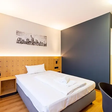 Mk Hotel
